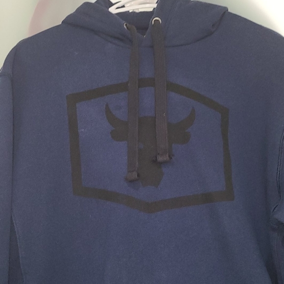 Project rock hoodie - Picture 2 of 2